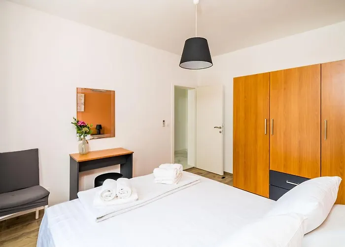 Nona\'S Paradise Apartment - Free Parking