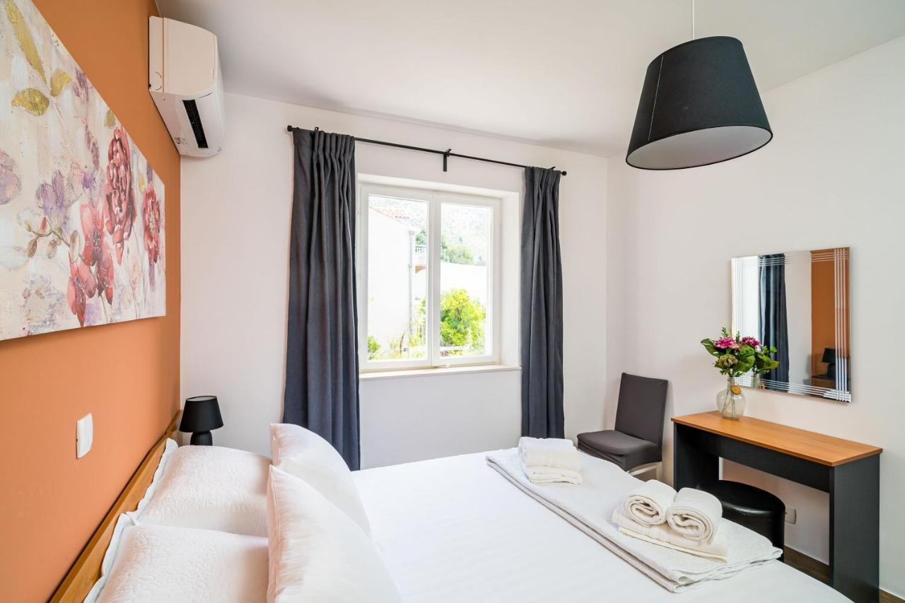 Nona's Paradise - Free Parking Apartment *
